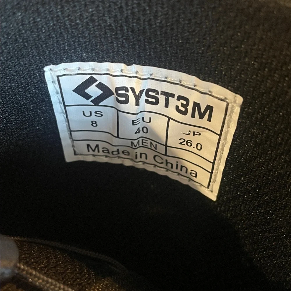 System Black and White Snowboard Boots